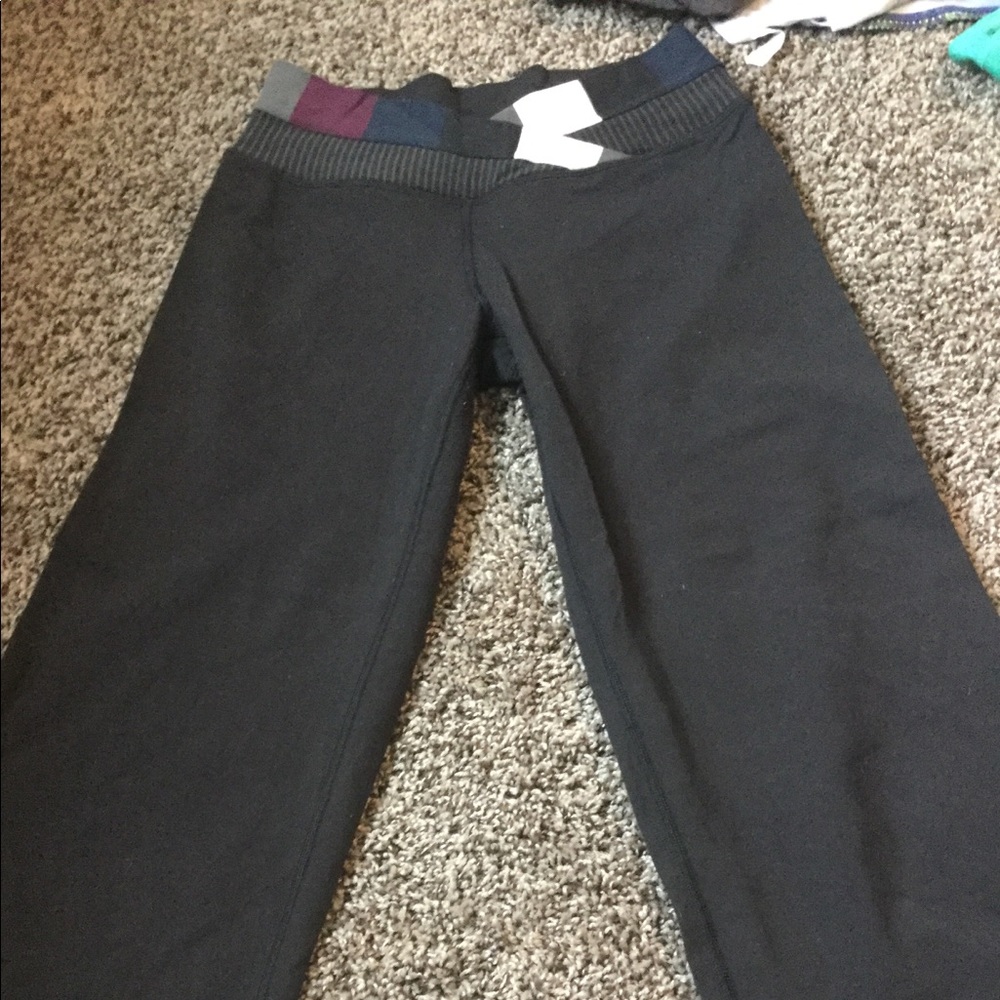 Lululemon Dharana Crop 6